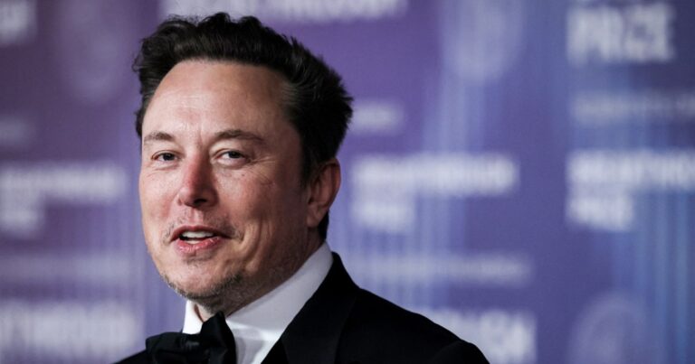 Supreme Court rejects Elon Musk over agreement with SEC to vet social media posts