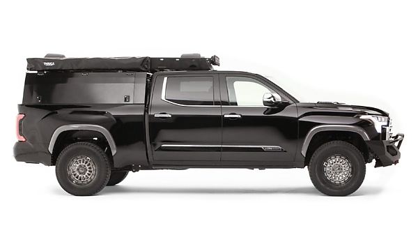 Toyota’s ‘Ultimate Tailgate Tundra’ Which Pops Out Five 55-inch Screens Is Designed For Football Fans - autojosh 