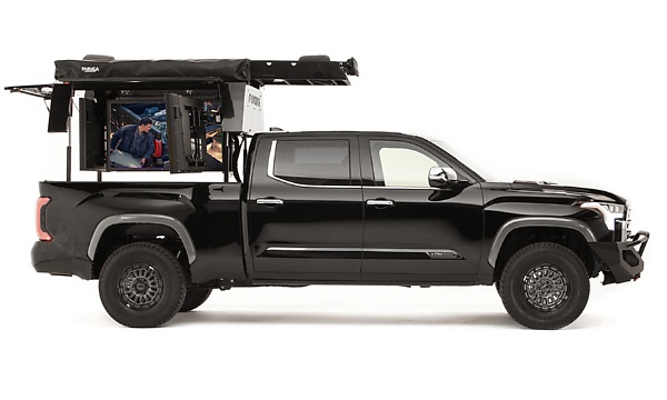 Toyota’s ‘Ultimate Tailgate Tundra’ Which Pops Out Five 55-inch Screens Is Designed For Football Fans - autojosh 