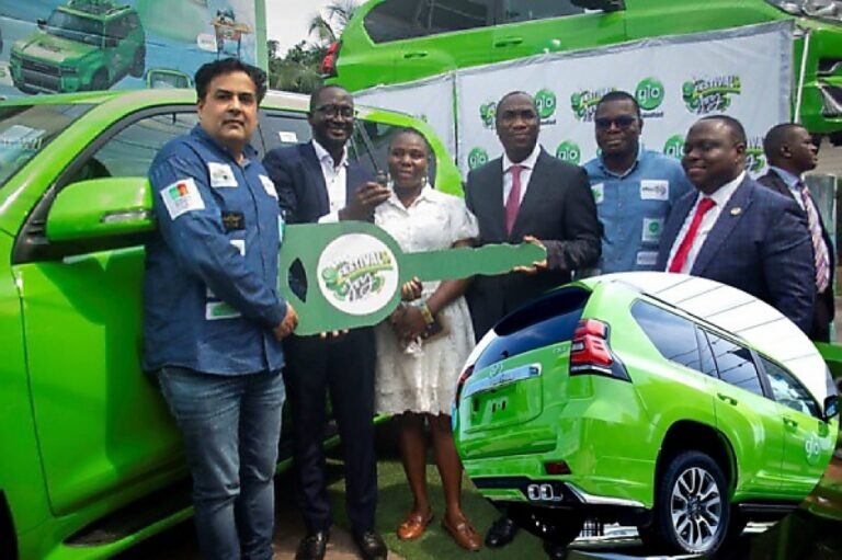 Lagos Deputy Governor Presents Toyota Prado SUV To Lucky Winner At Glo Festival of Joy