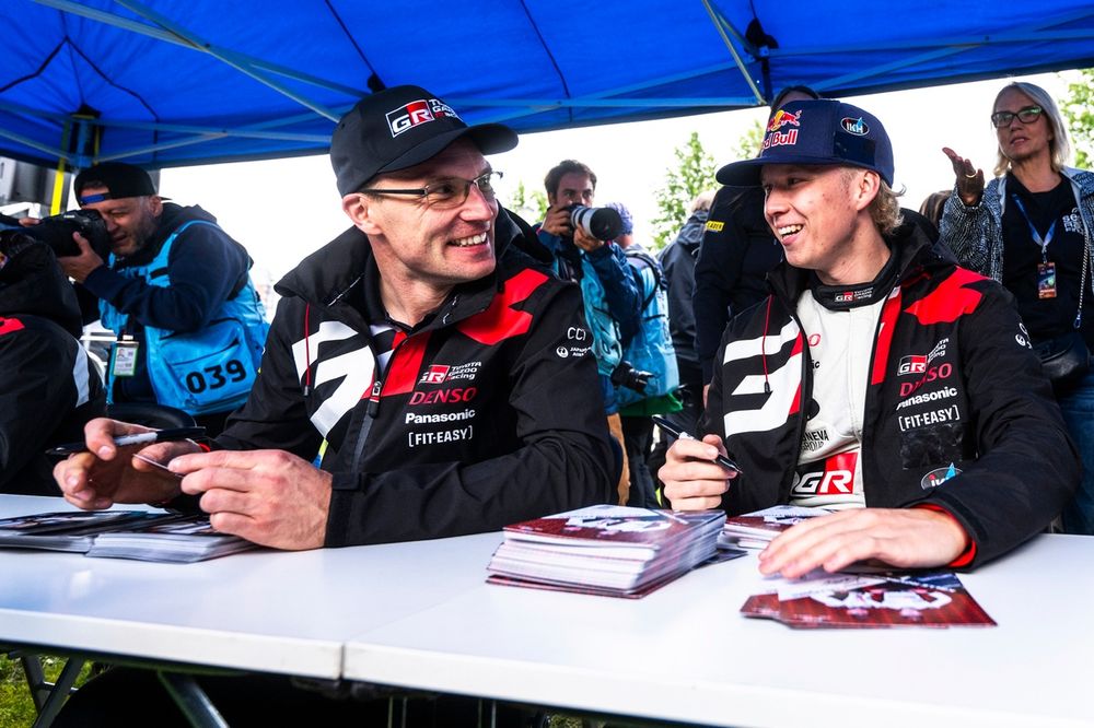 Jari-Matti Latvala, Toyota Gazoo Racing WRT, Kalle Rovanperä, Toyota Gazoo Racing WRT