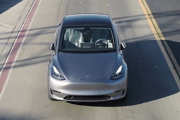 Tesla Cars Now Drive Themselves From Factory To Loading Dock Without Drivers Behind The Wheels - autojosh 