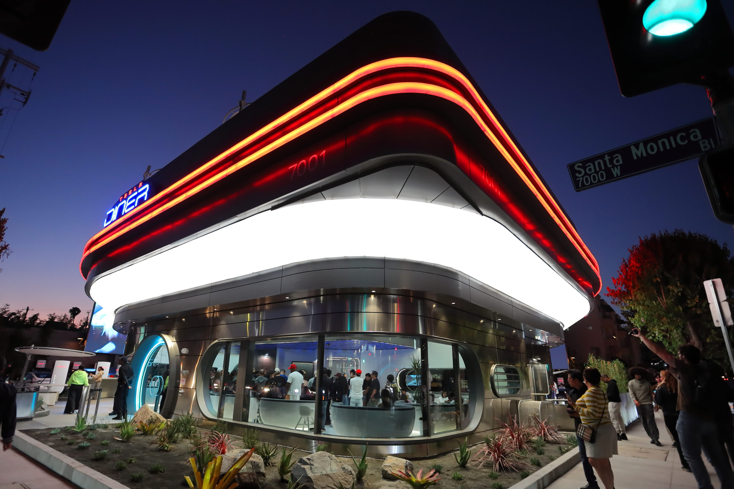 We went to Tesla’s new diner in LA — here’s what it’s like