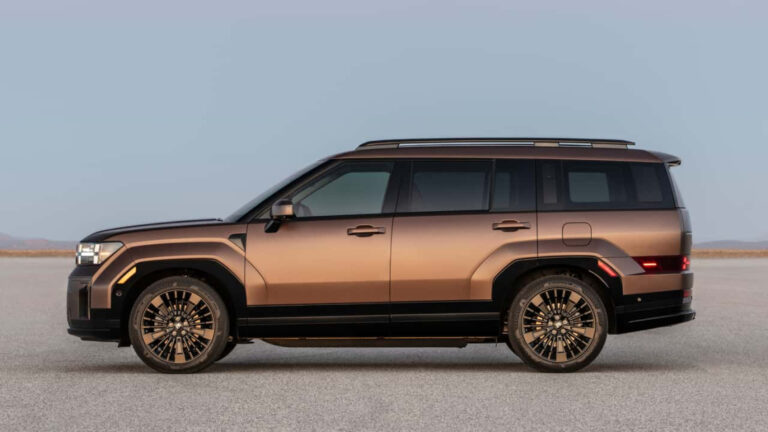 Hyundai Might Build Its Own Toyota 4Runner Rival