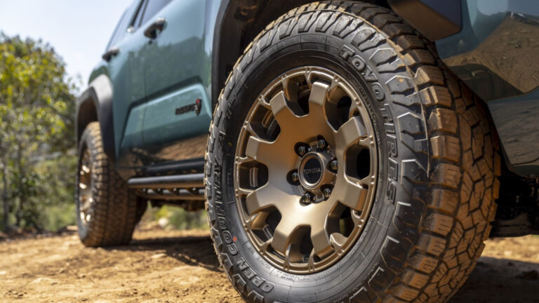 Toyota Land Cruiser or 4Runner: The Ultimate Off-Road Showdown