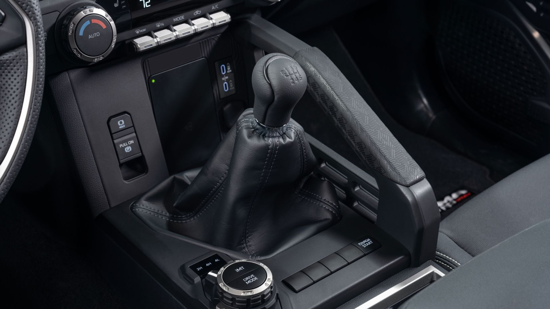 Close up of the manual shifter in the 2025 Toyota Tacoma