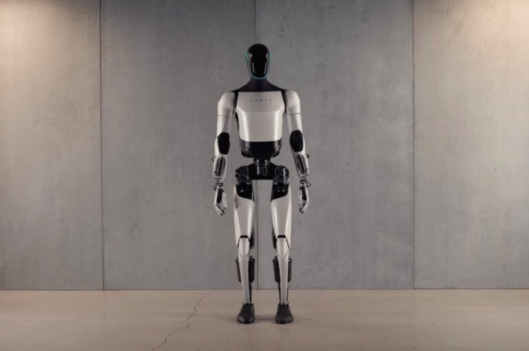 Watch Tesla’s Optimus humanoid robot takes an embarrassing tumble