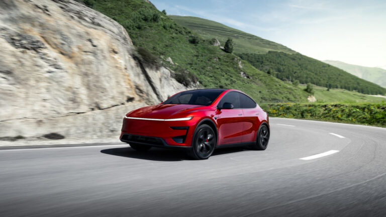 I’ve driven the new Tesla Model Y Performance — and despite it being a great car, it isn’t anywhere near as exciting as it once was