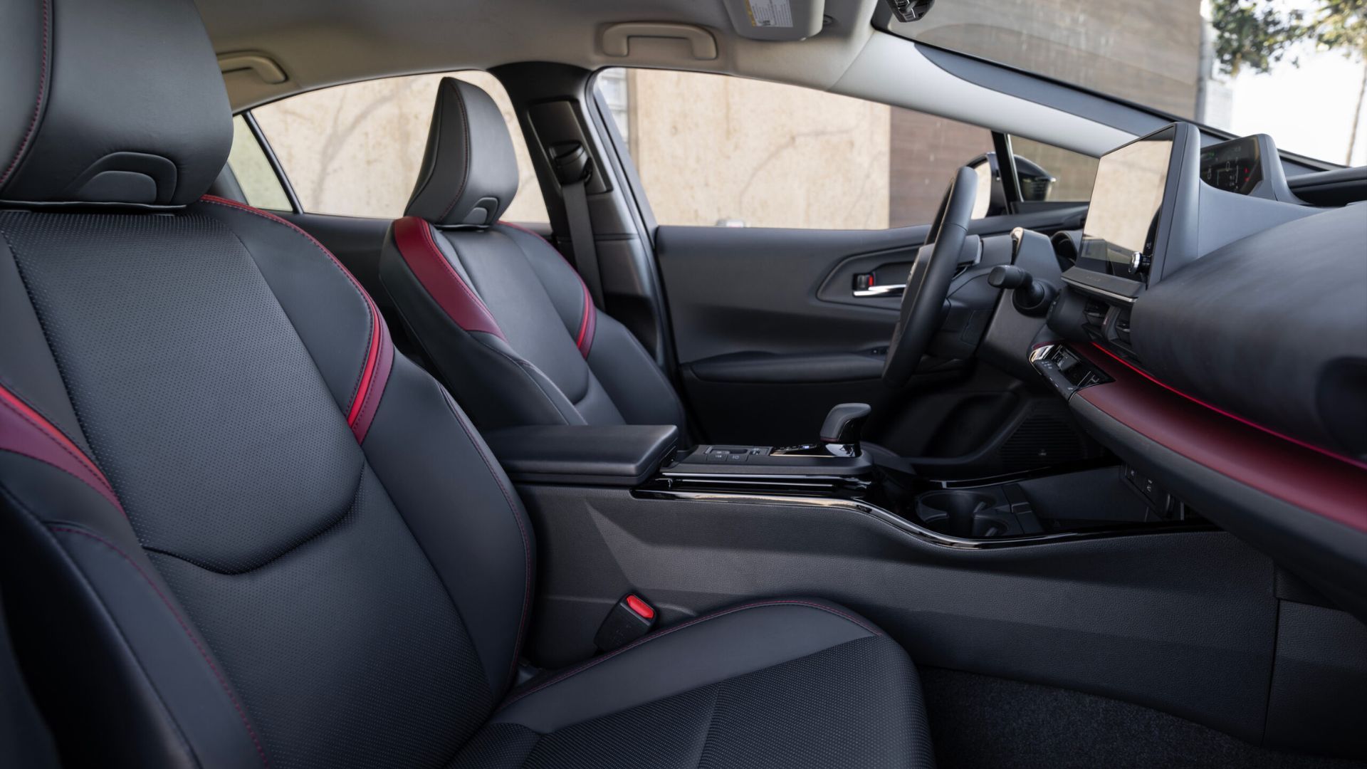 Close-up shot of the frotn seats in a 2025 Toyota Prius PHEV XSE Premium.