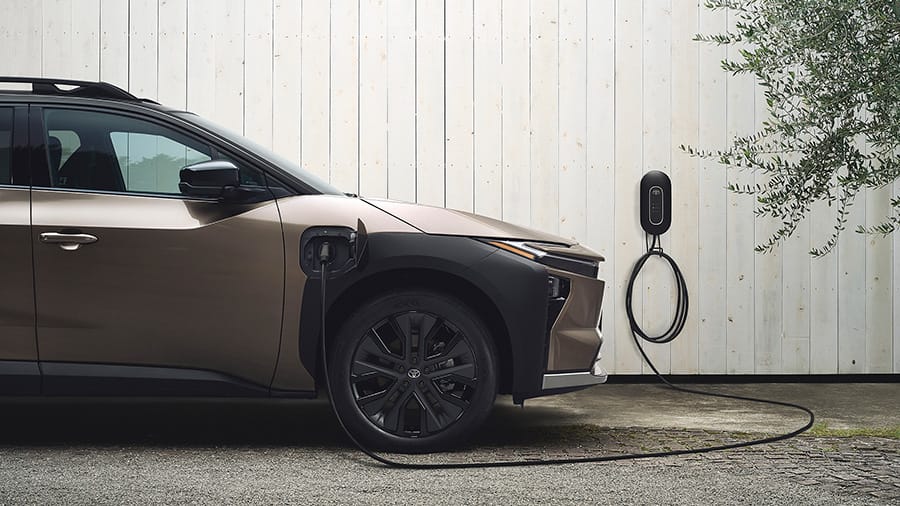 bZ4X Touring Z (4WD)