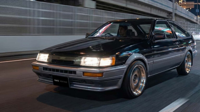 This Fully Restored Toyota AE86 Is Gorgeous—But It Isn’t Cheap