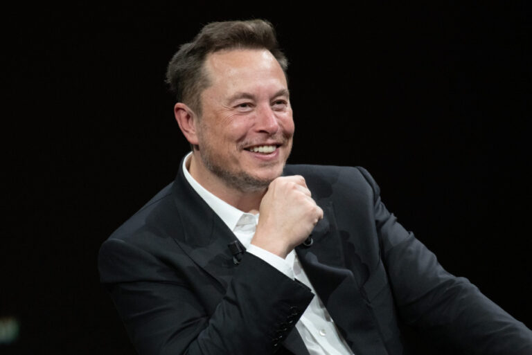 Elon Musk’s Dad Just Revealed How Much Bitcoin the Family Owns